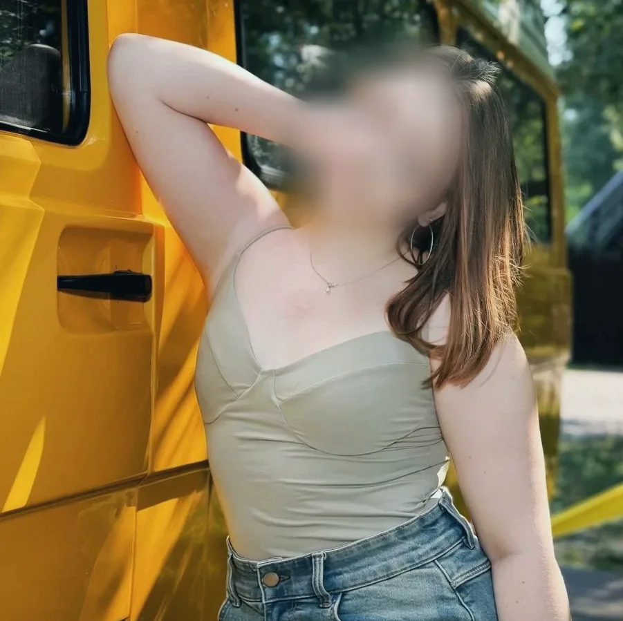 Elisa, 19